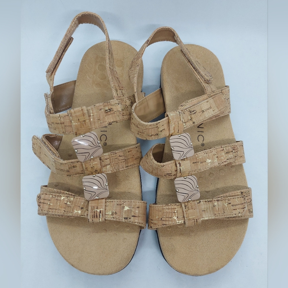 Vionic Amber Sandals Strappy Beige Cork Open Toe Casual Shoes Women's Size 8